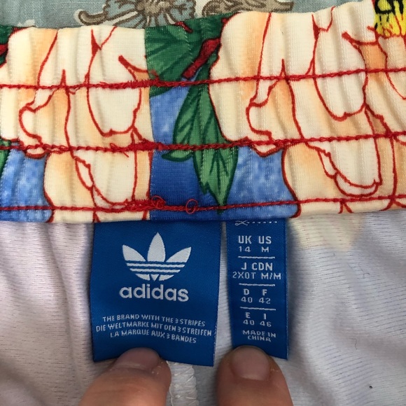 Adidas shorts - Picture 2 of 2